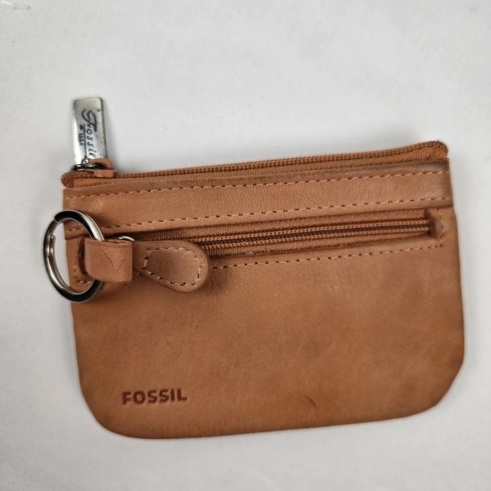 Fossil Women’s 1 Wristlet Accordion Coated Canvas B/W With Leather Coin Purse
